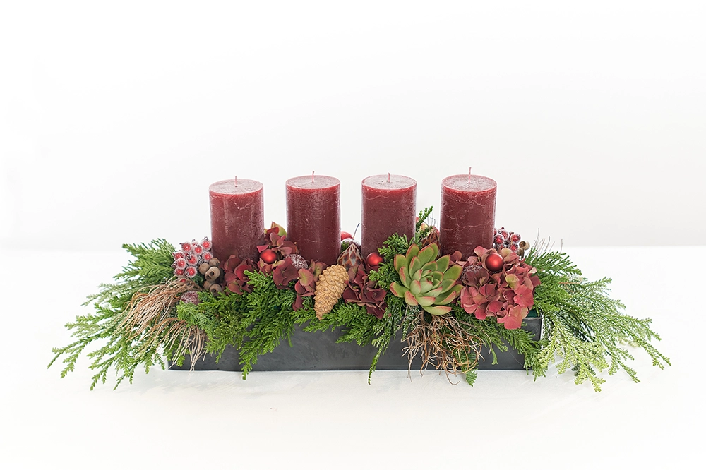 Adventgesteck 4 Kerzen rot 2