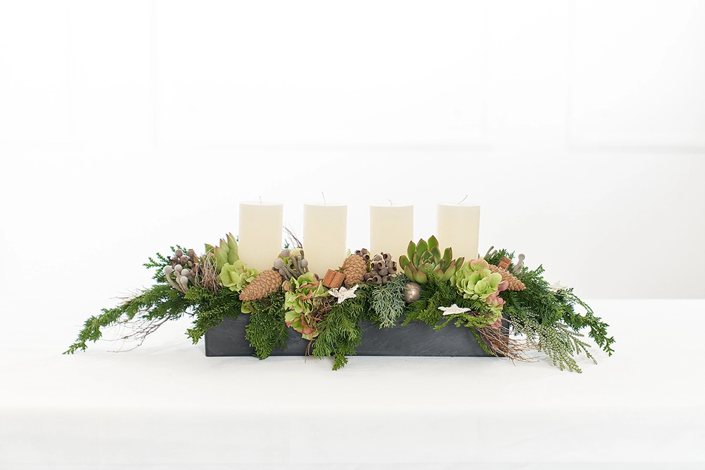 Adventgesteck 4 Kerzen Weiß 1